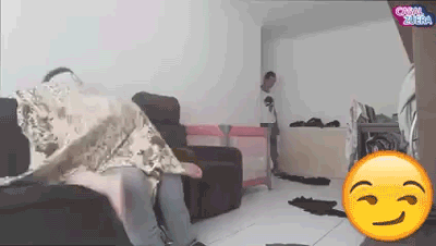 선 넘은 불륜 몰카.gif